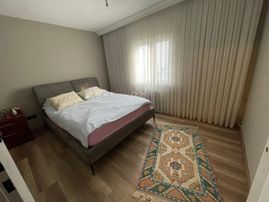 Halkalı Atakent Sutek 1 Sitesinde Kat 5 2+1