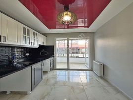 Cadde34 Yapı'dan Metrobüse Yürüme Mesafesinde Sıfır Kat Mülkiyetli İskanlı 2+1 Satılık Arakat Daire