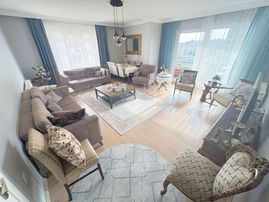 🟡🟠kadıköy'de 3 Balkonlu Muhteşem Genişlikte Asansörlü Kombili 3+1 Daire