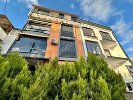 ꧁akçay Ay Emlaktan꧂güre'de Bahçe Kullanımlı Denize 300 Mt Geniş Bahçeli Satılık 2+1 Lüks Daire