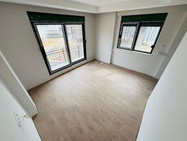 Fevziçakmakta Sıfır Ayrı Mutfaklı Ebeveyn Banyolu Katta 1+1