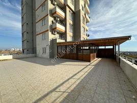 Birlik Gayrimenkulden Çatalan Caddesi Üzeri Üniversite Karşısı 1+1 Eşyalı Geniş Oturumlu Kaçmaz