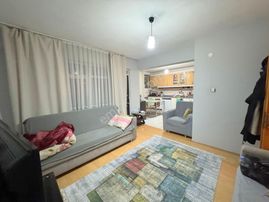 Mertcan'dan Topselvi Cad. 1dk 2 Dükkan + 3 Katlı Satılık Bina