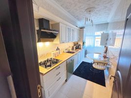 Şafak'tan Şefkat'te 3+1 Katta Ful Yapılı-metro Yakını-yalıtımlı!