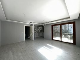 Kuşadası Ege Mahallesinde Masrafsız Satılık 2+1 Daire