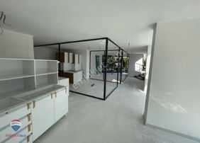 8 Mezıtlı'de Kıracılı Satılık Dükkan