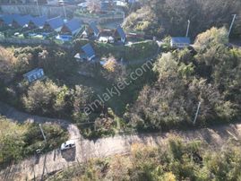 Sapanca Şükriye’de 694 M2 Satılık Bahçe İçinde Konteyner