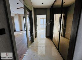 Aydoğmuş Mah'de Cadde Üstü Lüks Havuzlu 3+1 Satılık Daire