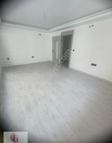 Bahçelide Yeni Bina 2+1 Bahçe Katı Teraslı 6 Milyon 950 Bin Tl Cansudan