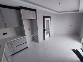 Yakacık'ta Sıfır Bina Net 90 M2 Harika Konumda Satılık 3+1 Daire