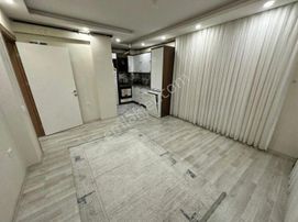 Zeki Emlak'tan Muradiye Mh. İstasyon Civ. Satılık 2+1 Daire