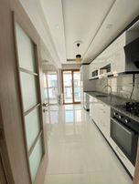 Sahibinden Merkezi: Zafer Metro İstasyonu Bos Ve Taginmaya Hazir Genç Daire