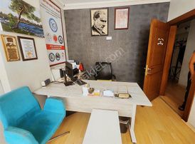 Gmk Bulvarı 1.kat Ön Cephe Geniş Teras Kullanımlı Satılık Konut