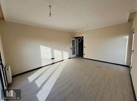 Kirazlı Yeni Hayat Sitesi Ebeveynli Balkonlu Kiralık 3+1