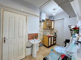 Nevmekan Gayrimenkul'den Cadde Üstünde Çift Cephe Satılık Dükkan