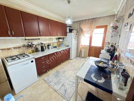 Osmangazi Mahallesi'nde Manzaralı Asansörlü Binada 3+1 Daire!