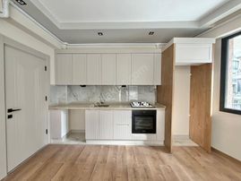 Home And Car'dan Cennetayağın'da Ön Cephe Ebevyn Bny. 2+1 Daire!