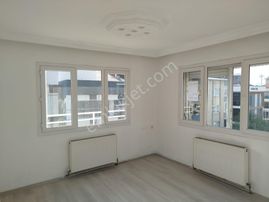 Sahibinden Şirinyer Akıncılarda İzbana Yakın 3+1 Daire