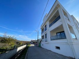 Berkay Demirel'den Zeytinlide Bahçe Kullanımlı Sıfır 2+1 Daire