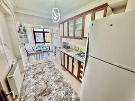 Atapark Mahallesi'nde Cadde Üzeri Manzaralı 3+1 Daire!