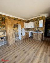 Hedef Emlak'tan Sıcak Çermik Yolu Üzeri Satılık 2+1 Taş Ev