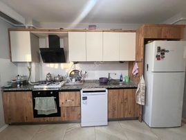 Yüksel'den Kadıköy'de Ayrı Mutfak Ebv. Banyolu Arakat 2+1 Satılık Daire