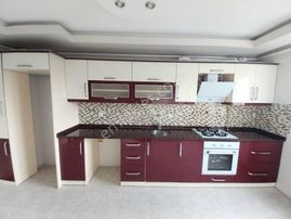 Yükselden Kadıköyde Deniz Manzaralı Arakat Ultra Geniş 3+1 Satılık Daire