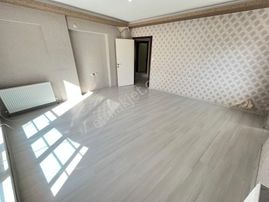 Kanunı De 3+1 Dublex Satılık