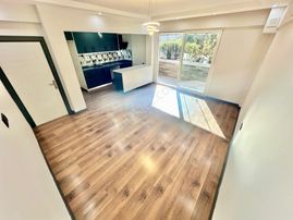 ꧁ay Emlaktan꧂akçayda Ön Cephe Müstakil Tadında Satılık 3+1 Daire