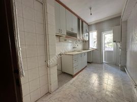 Bilgen Vatan'dan Uyanış'ta 1. Kat Ön Cephe 3+1 Yılın Son Fırsat Katta Kök Tapu Satılık Daire