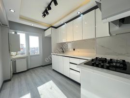 Engin Emlak'tan Lüks İç Dizayn'a Sahip Güney Cephe 3+1 Daire