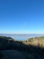 Sahibinden İznikte Önü Asla Kapanmayacak Göl Manzaralı Tarla