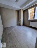 Karayolları Tramvay Durağına Yakın 2+1