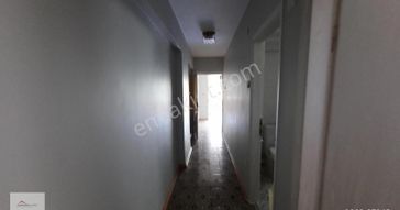 Topağacı'nda Otoparklı, Balkonlu, Önü Açık Keyifli Kiralık Daire