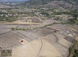 Topluca Çiftlik Veya Ev Yapımına Uygun