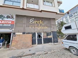 Etimesgut Ta İşlek Cadde Üzerinde 2 Katlı Köşe Kiralık Dükkan