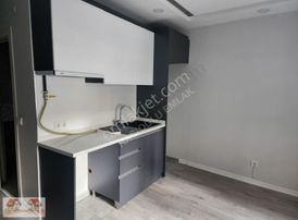 Cadde Ye Yakın Yokuşsuz Lüx 2+1 Daire Nef 163 E 7/8 Dk