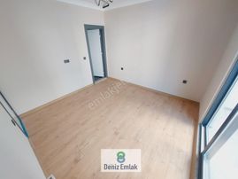 Denizden Akçayda Ön Cephe Sıfır Lüks Satılık 2+1 Daire.