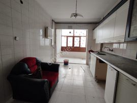 Makro'dan Kiralık 3+1 Daire