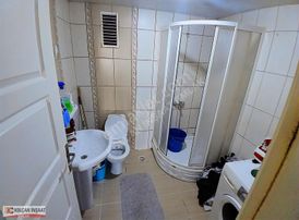 Kolçan Emlaktan Dy Lerde 2+0 Ara Kat Satılık Daire