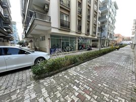 Didim Merkezde Satılık Dükkan