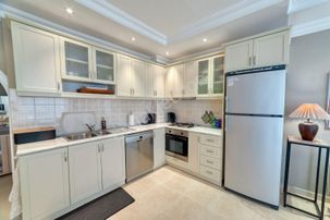 Alanya Obagöl’de Denize 200 M, Full Eşyalı 2+1 Daire