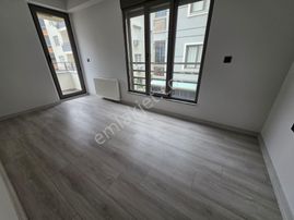 Irmaksudan Altınkumda Denize 300m Ön Cephe Asansörlü 2+1 Daire