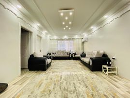 Demirlibahçe'de Plevne Cad. Dibi Katta 3+1 Yapılı Satılık Daire !!!