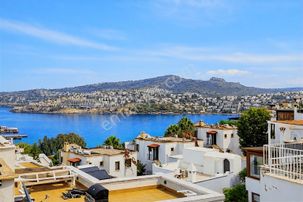 Bodrum Gündoğan Yalıkent Sitesinde 3+1 Villa