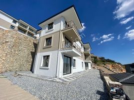 Didim Akbükte Deniz Manzaralı 2+1 Sıfır Daire