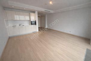 Varyap Meridian' De Yüksek Katta Muhteşem Stüdyo