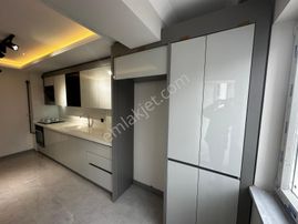**menderes Mahallesi** 3+1 Ebeveyn Banyo Teras Balkon