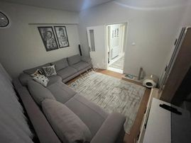 Atatürk Mahallesinde 3+2 Tek Tapu Çift Daire