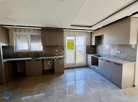 Aksu'da Eşsiz 4+1 Dubleks 170 M2